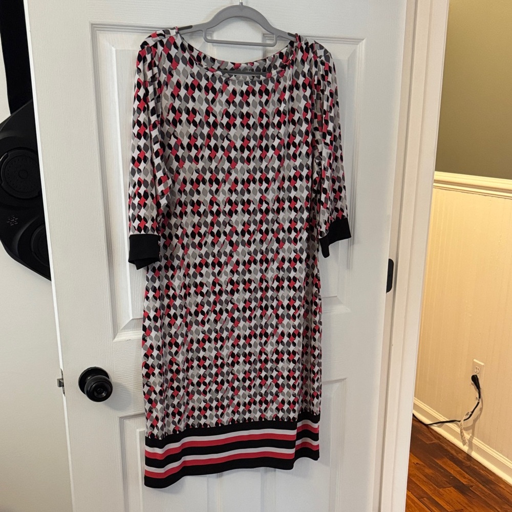 Liz Claiborne Long Sleeve Geometric Dress - Red, Black, White